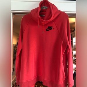 Women’s Nike Sweatshirt